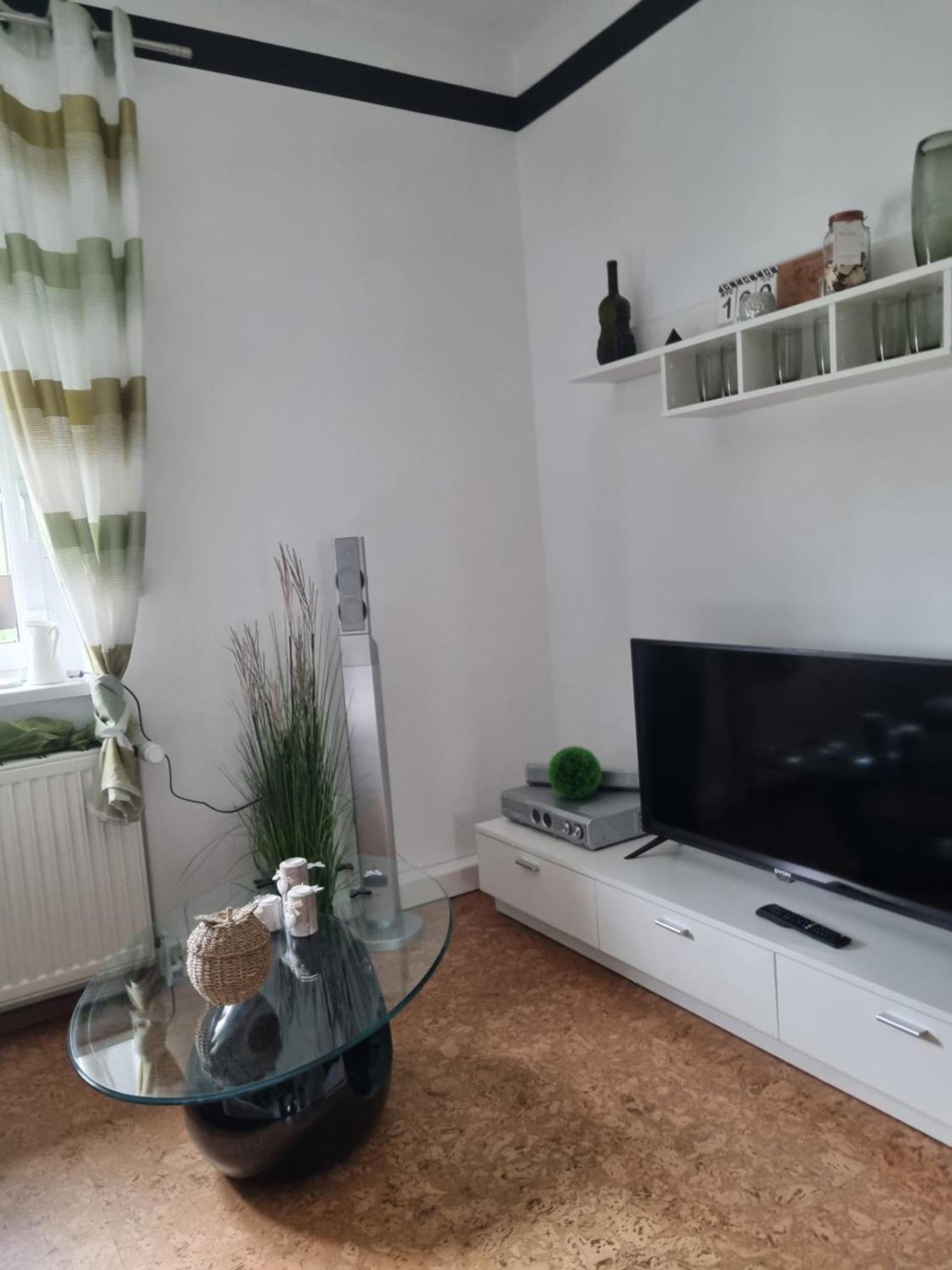 Ferienwohnung *Zur Weinbergstrasse* Lauta エクステリア 写真